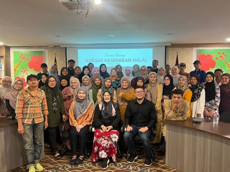 Pengurusan Makanan Sejuk Beku Halal